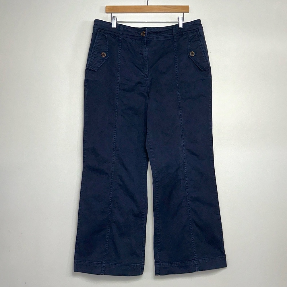 BODEN Wide Leg Chino Trouser in Navy - Picture 5 of 11